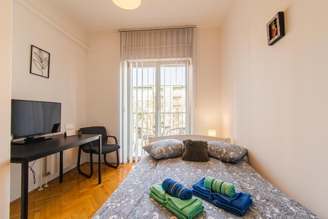 Flexible Selfcheckins 47 - Zagreb - Two Loggia - New - 3 Beedroms - 2 Wc Apartment ภายนอก รูปภาพ